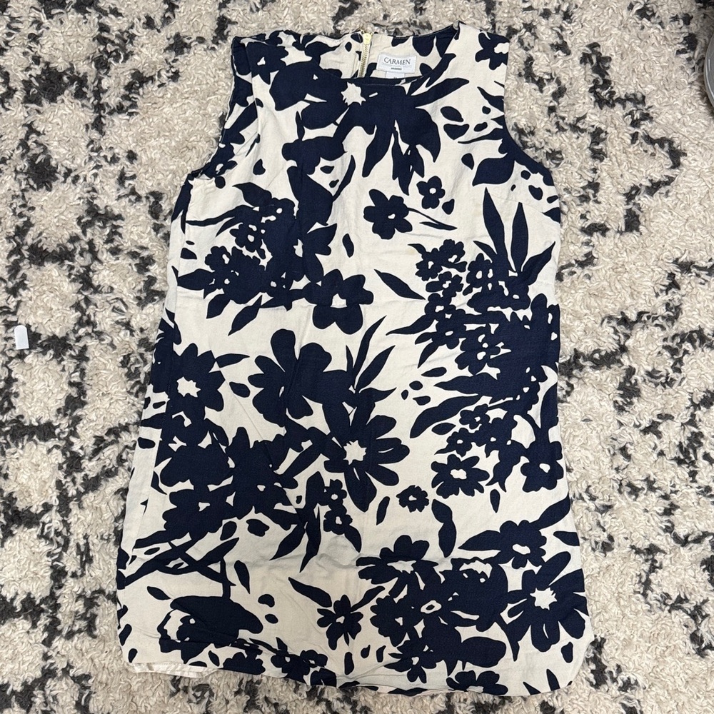 Carmen Marc Valvo Navy and White Floral Mini Dress